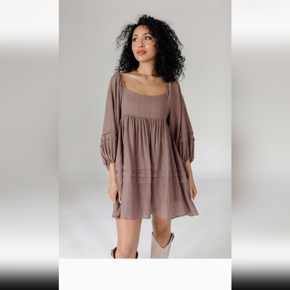 Brand new Mauve flirty dress